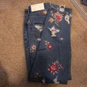 american eagle floral embroidered jeans